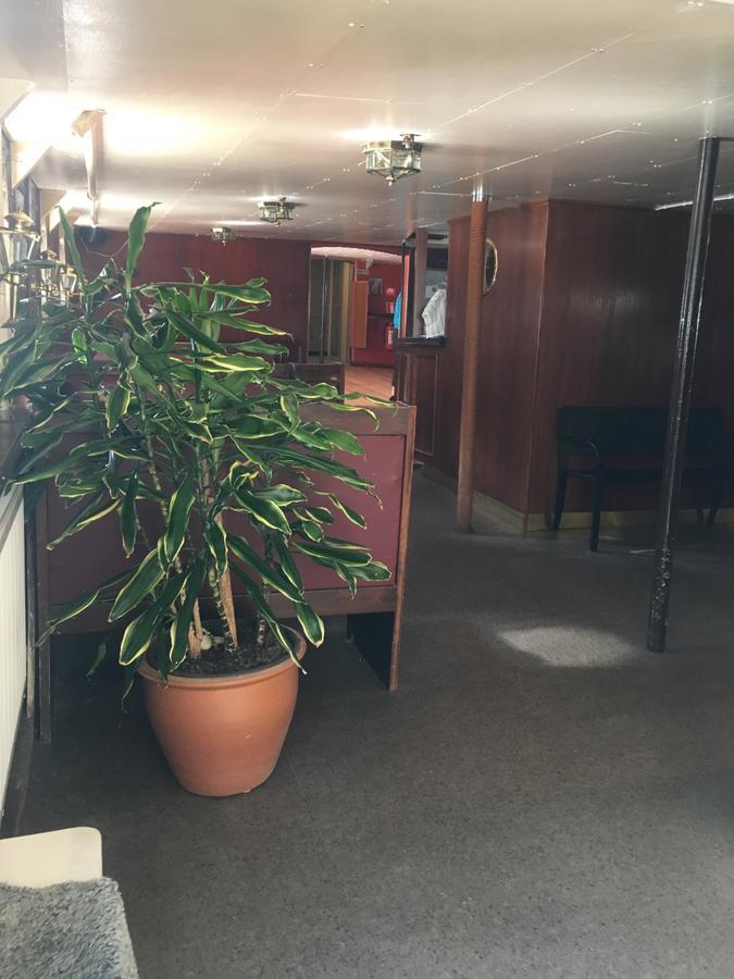 斯德哥尔摩 古斯塔夫克林特船屋酒店 外观 照片